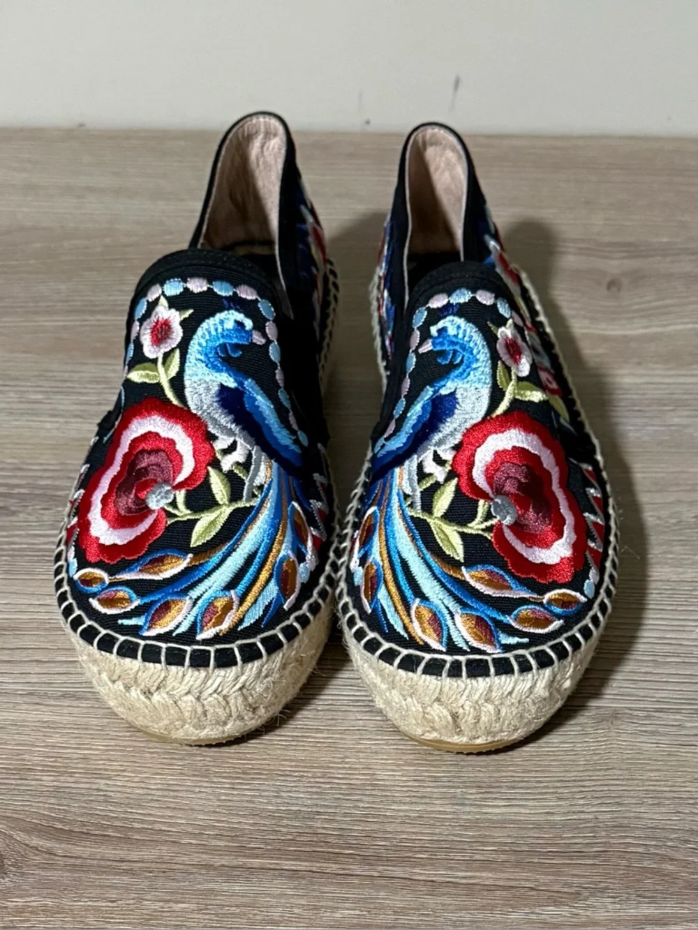 Johnny Was Isaac Peacock Floral Embroidered Espadrille size 39